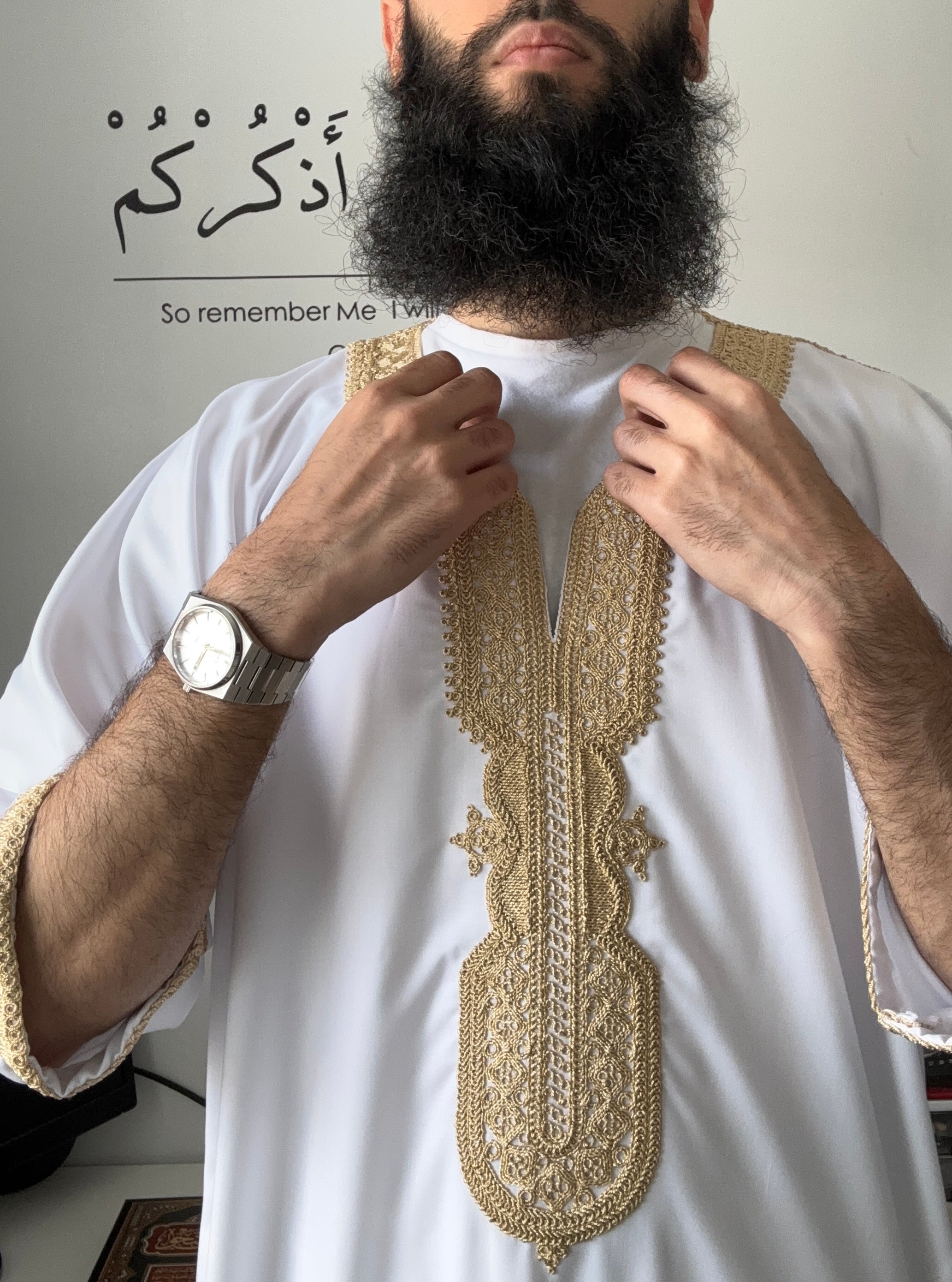Moroccan Thobe - White & Gold